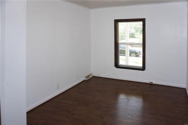 Foto del edificio - 204 N Olive St