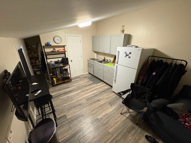 Building Photo - 279 Grand Blvd