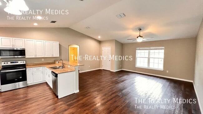 Building Photo - 16118 SW 27th Terrace Rd