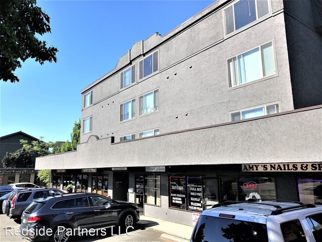 Building Photo - 5631 California Ave SW