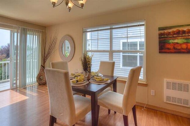 Foto del edificio - 1139 N 94th St