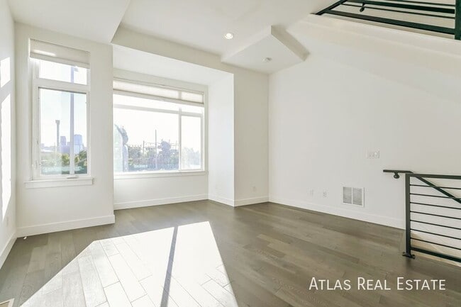 Photo - 2016 N Bryant St Apartment