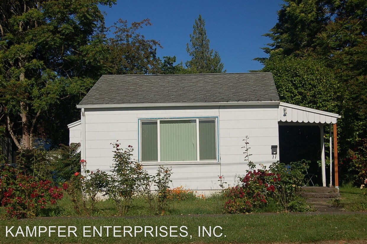 Primary Photo - 1 br, 1 bath House - 330 N BROAD ST