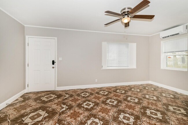 Foto del edificio - 1531 N Indianapolis Ave