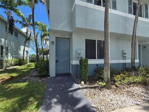 Building Photo - 3632 Oleander Terrace