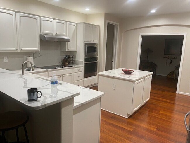Building Photo - Extended Medina Model in Tuscany - for 12 ...