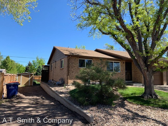 Building Photo - 11345-11355 W 46th Pl