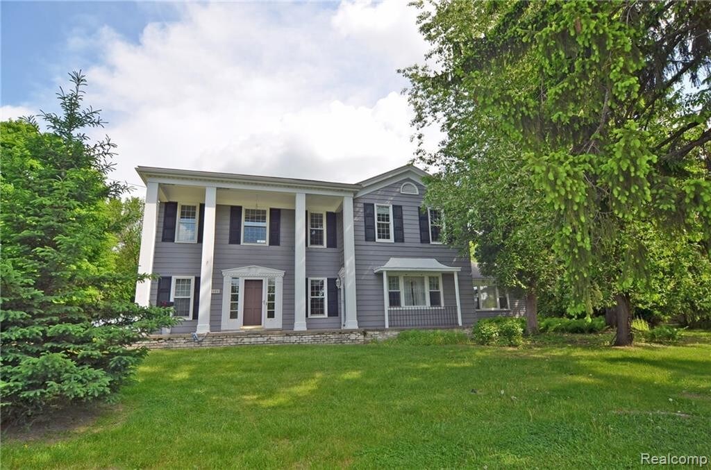 Primary Photo - 1608 Walton Blvd