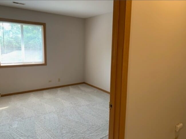 Building Photo - 500 Westwood Ct