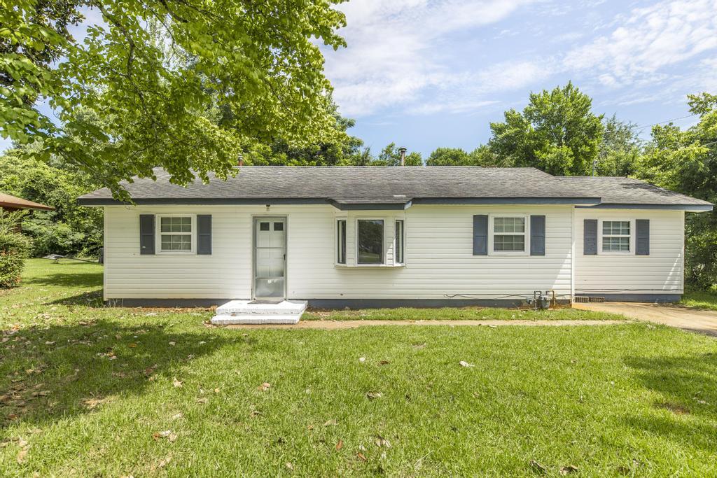Foto principal - 222 Lawn St