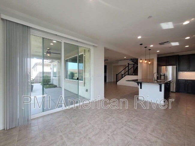 Building Photo - 708 Gentle Breeze Wy