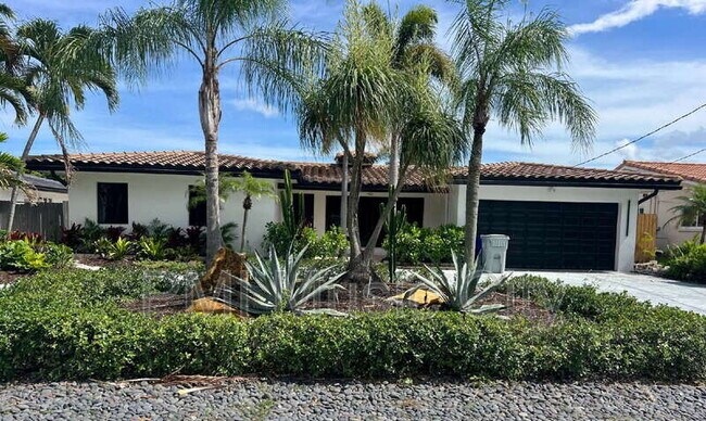 Foto del edificio - 2264 SE 10th Ct