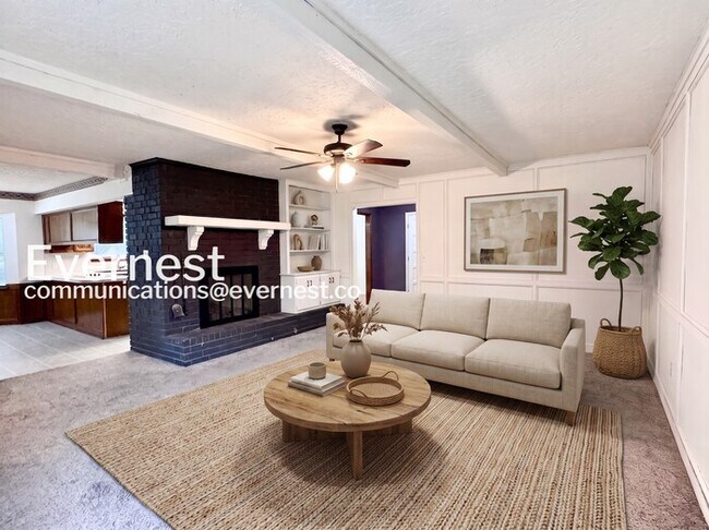 Foto del edificio - Spacious 4 Bed, 2 Bath Home with Fenced Yard and Two-Car Garage | Pet friendly | Available Now!