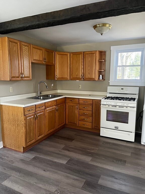 Building Photo - 12 Seagrave St