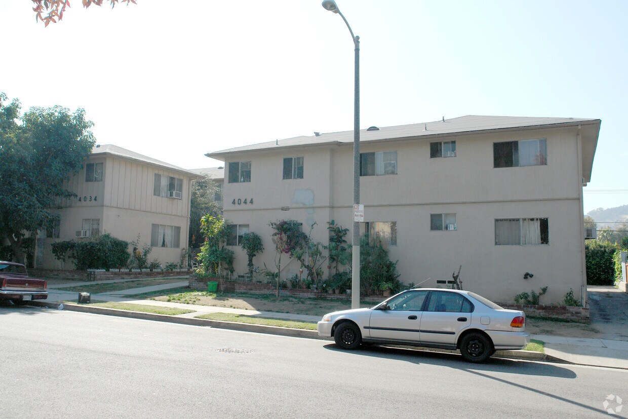 Primary Photo - 4034-4044 Perlita Ave