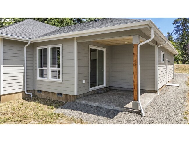 Building Photo - 85152 Winding Way