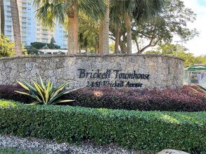 Building Photo - 2451 Brickell Ave