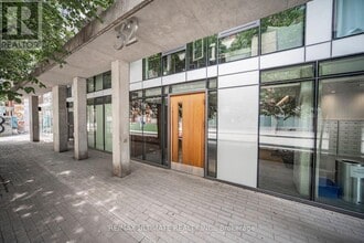 Building Photo - 32 Camden St