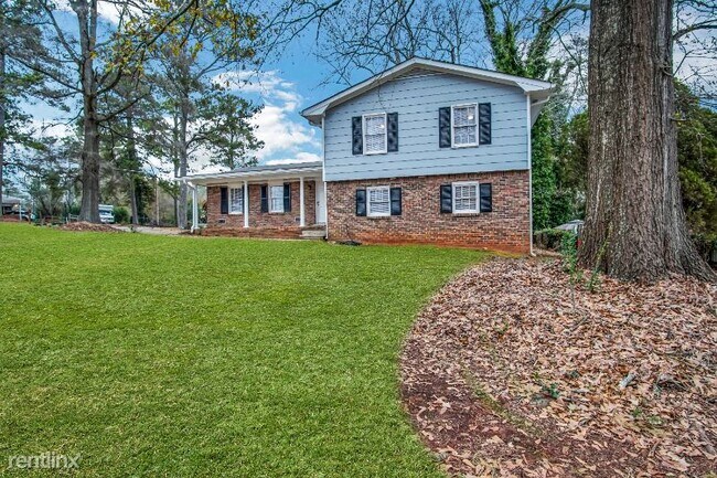 Foto del edificio - 2230 Emerald Springs Dr