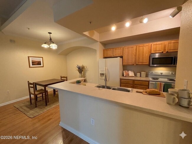 Foto del edificio - 10075 Gate Pkwy