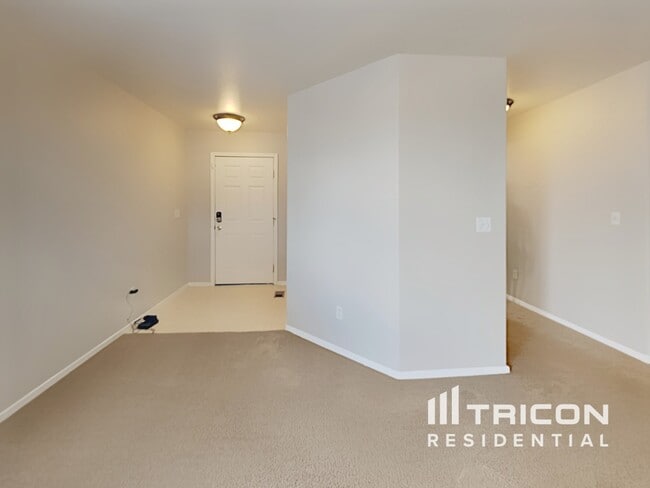 Foto del edificio - 7711 Mariner Cove Dr