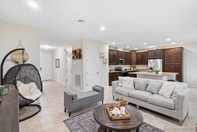 Foto del edificio - 16310 Oakview Dr