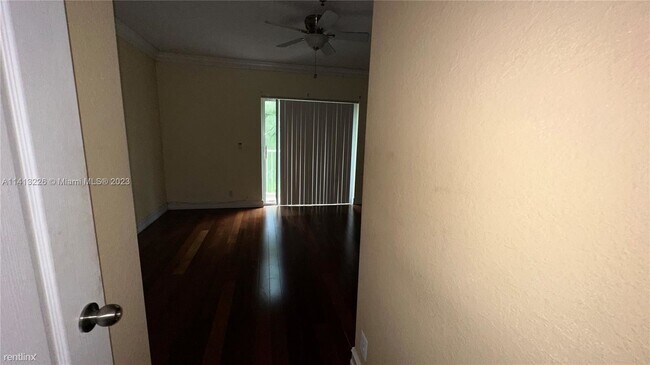Foto del edificio - 3 br, 2 bath House - 4626 SW 75th Way # 4626