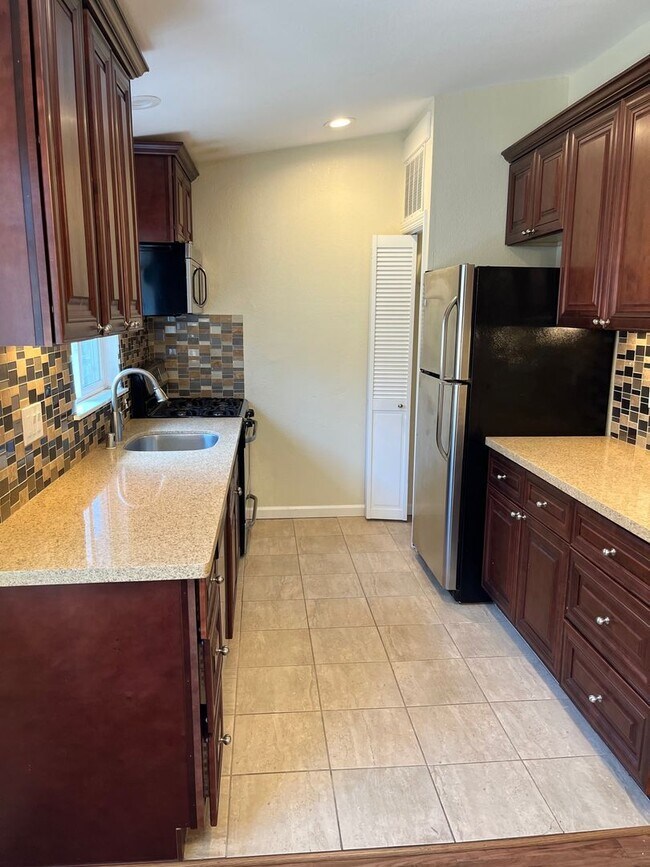 Foto del edificio - Spacious 1bd/1ba apartment