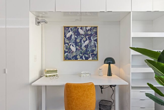 Foto del edificio - 12607 Larchmere Blvd