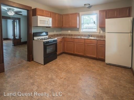Foto del edificio - 1436 Quincy Ave