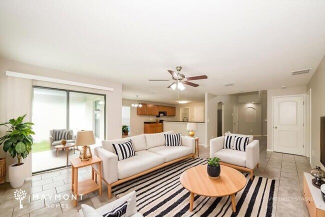 Foto del edificio - 652 Chatham Walk Dr