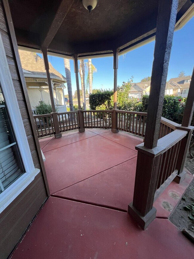 Foto del edificio - 2535 Trapper Springs Ave