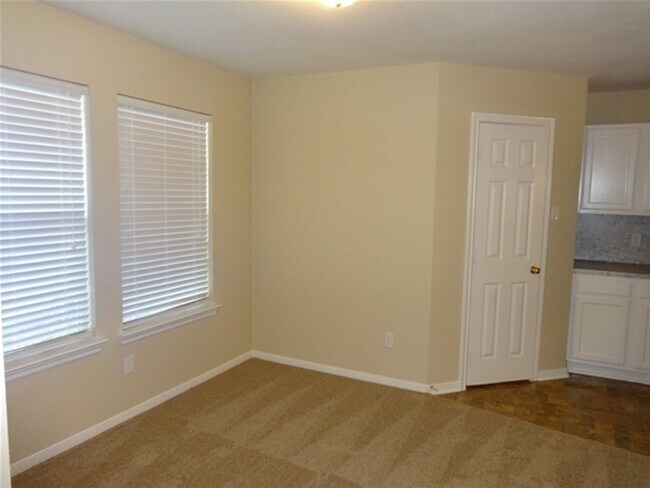 Foto del edificio - 2605 Zackery Ct