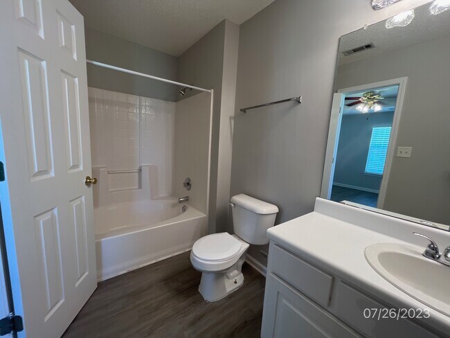Building Photo - 3672 Jervis Ct