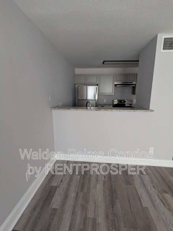Foto del edificio - 4716 Walden Cir
