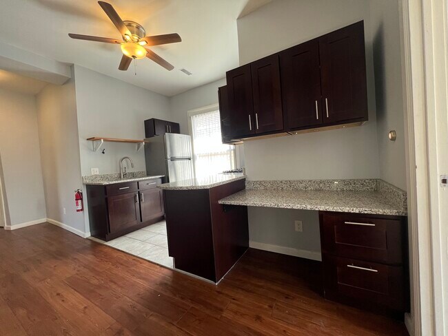 Foto del edificio - 2020 24th St