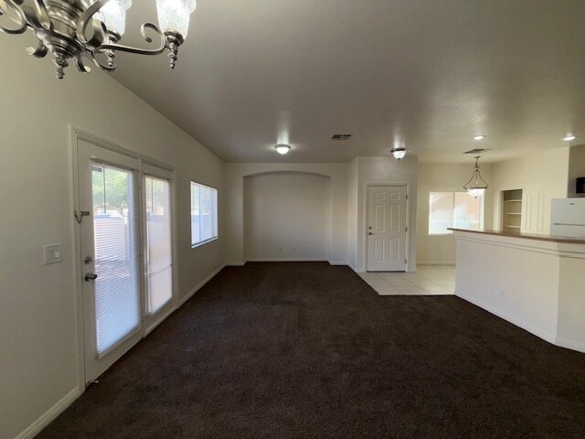 Foto del edificio - 3520 Glorious Iris Pl