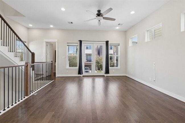 Building Photo - 2604 McIlhenny St