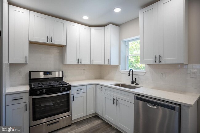 Foto del edificio - 2521 S Dewey St