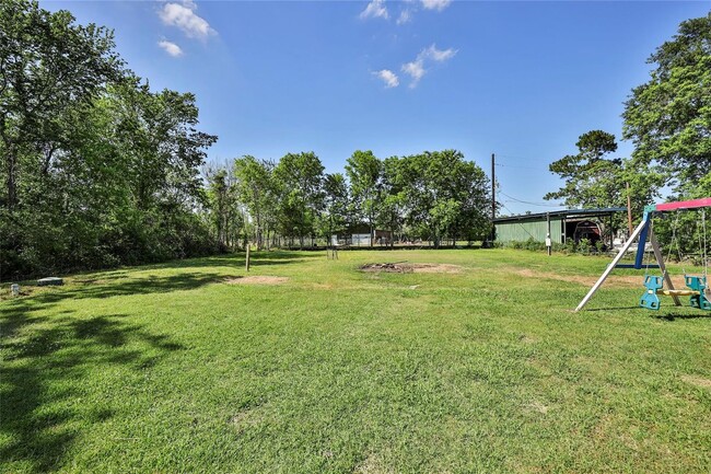 Foto del edificio - 2205 Willow Cove Dr