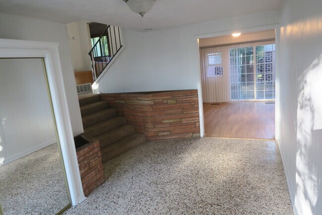 Foto del edificio - 275 S 2nd E