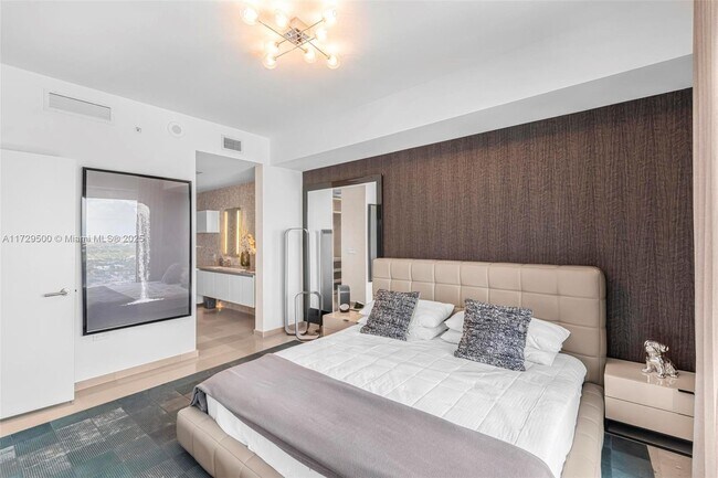 Foto del edificio - 88 SW 7th St