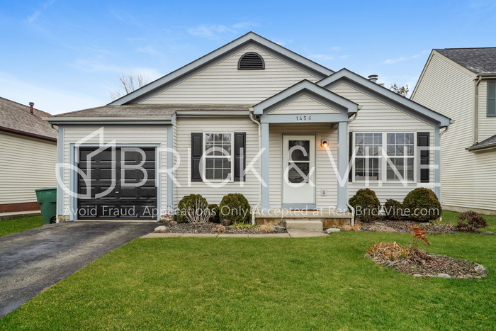 Primary Photo - 1456 Pinehurst Ct