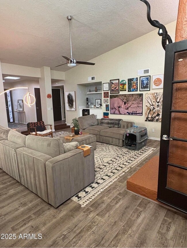 Photo - 646 W Port Au Prince Ln House