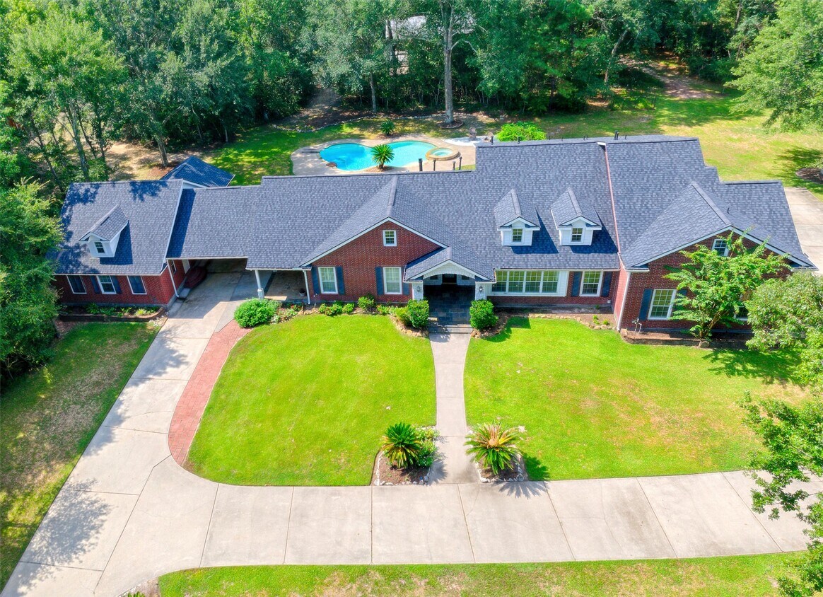 Foto principal - 11492 Majestic Dr