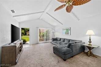 Building Photo - 849 Palm View Dr