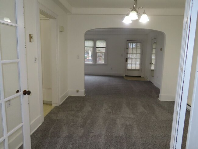 Building Photo - 1383Coburg - FH