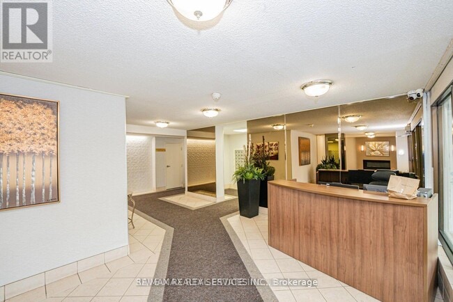 Building Photo - 18 Knightsbridge Rd