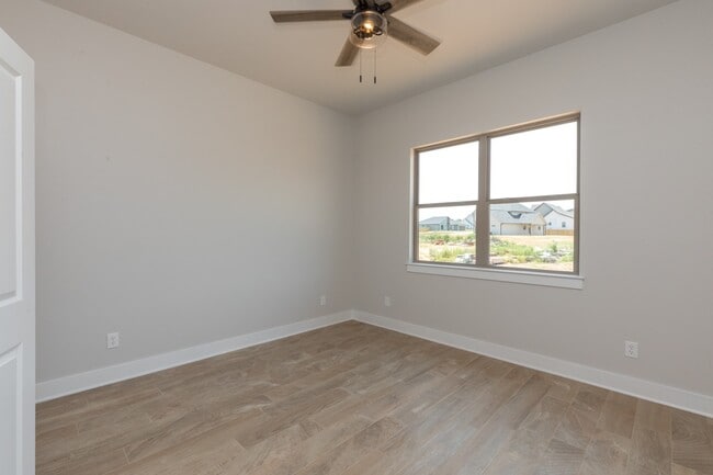 Building Photo - 16232 Tulare