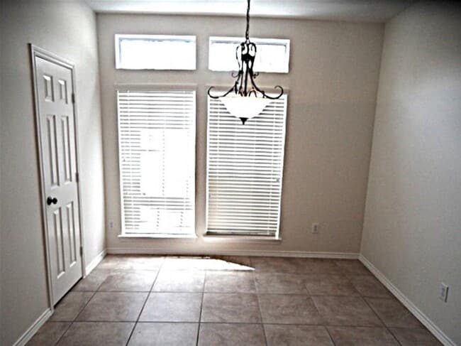 Foto del edificio - 17202 Haley Falls Ln